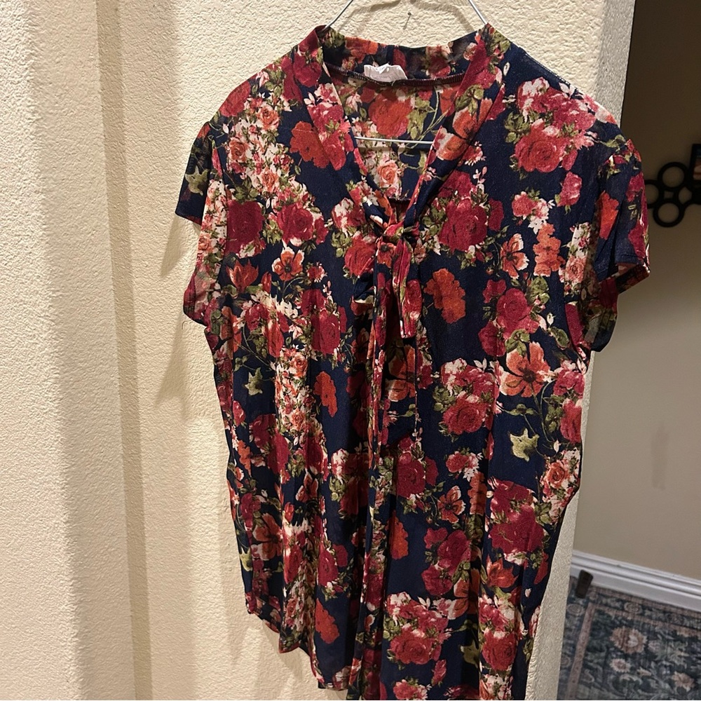 Siren Lily Floral Blouse - Red and Green
